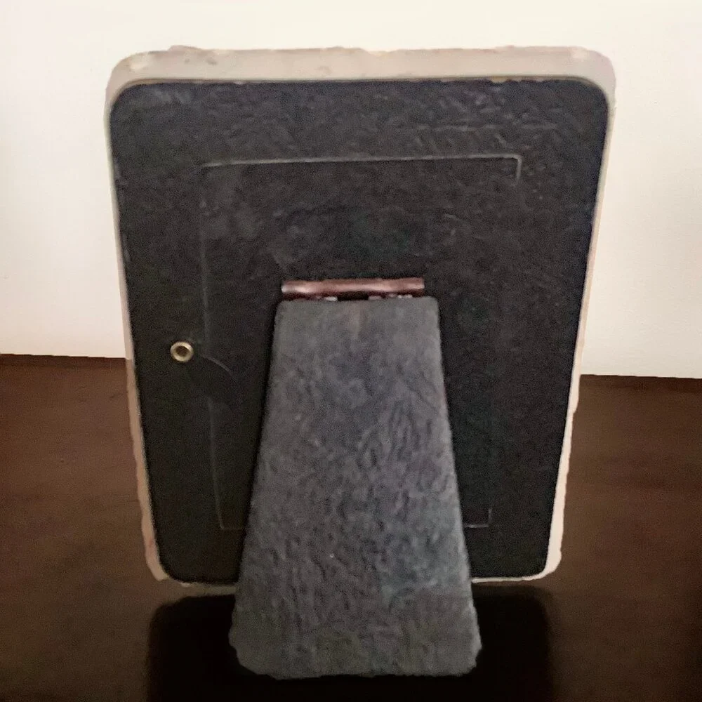 Ecru Resin 2 x 3